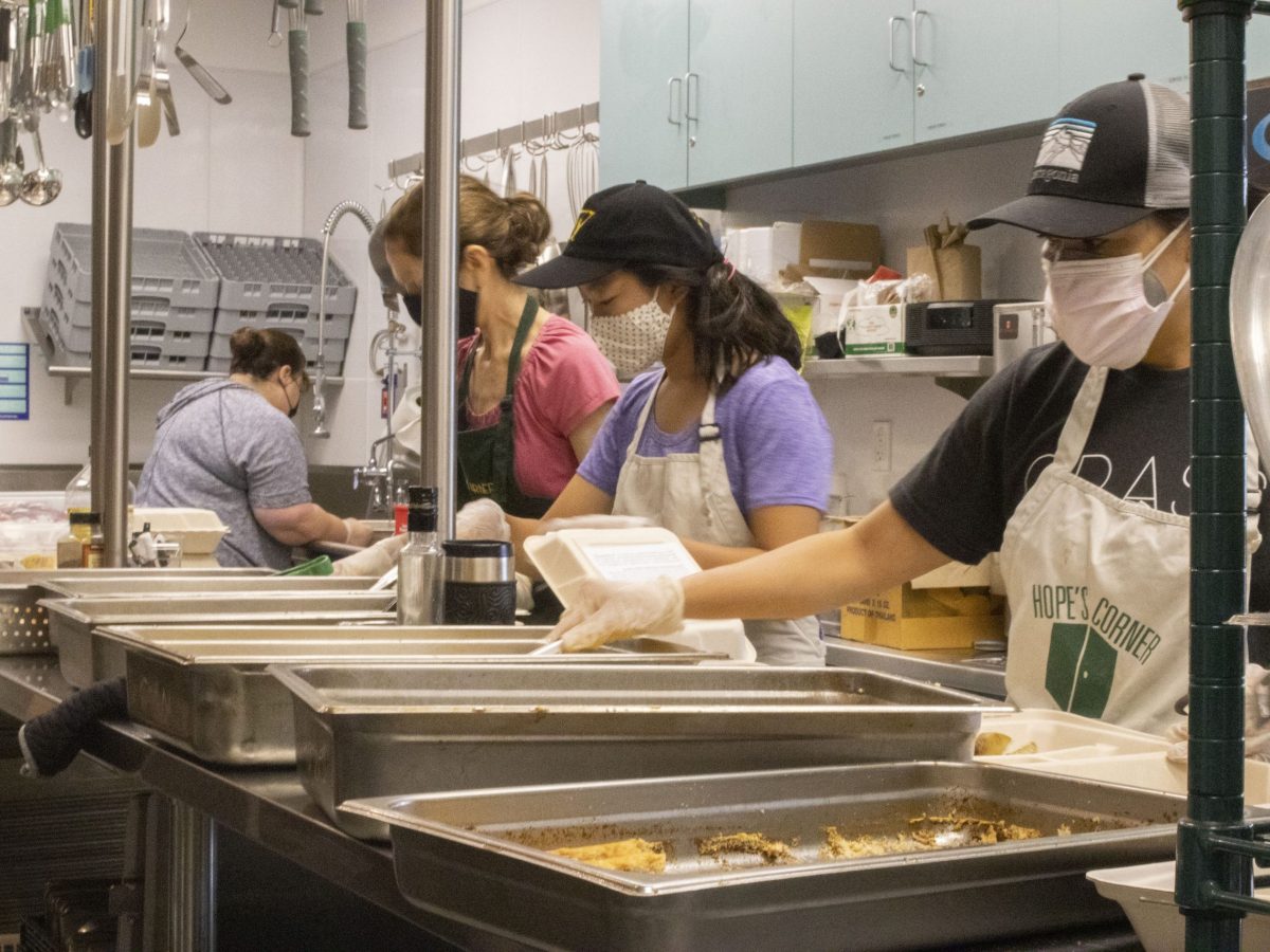 Holiday Fund: Hope’s Corner, Mountain View’s local weekend meal service, strives to help those in need